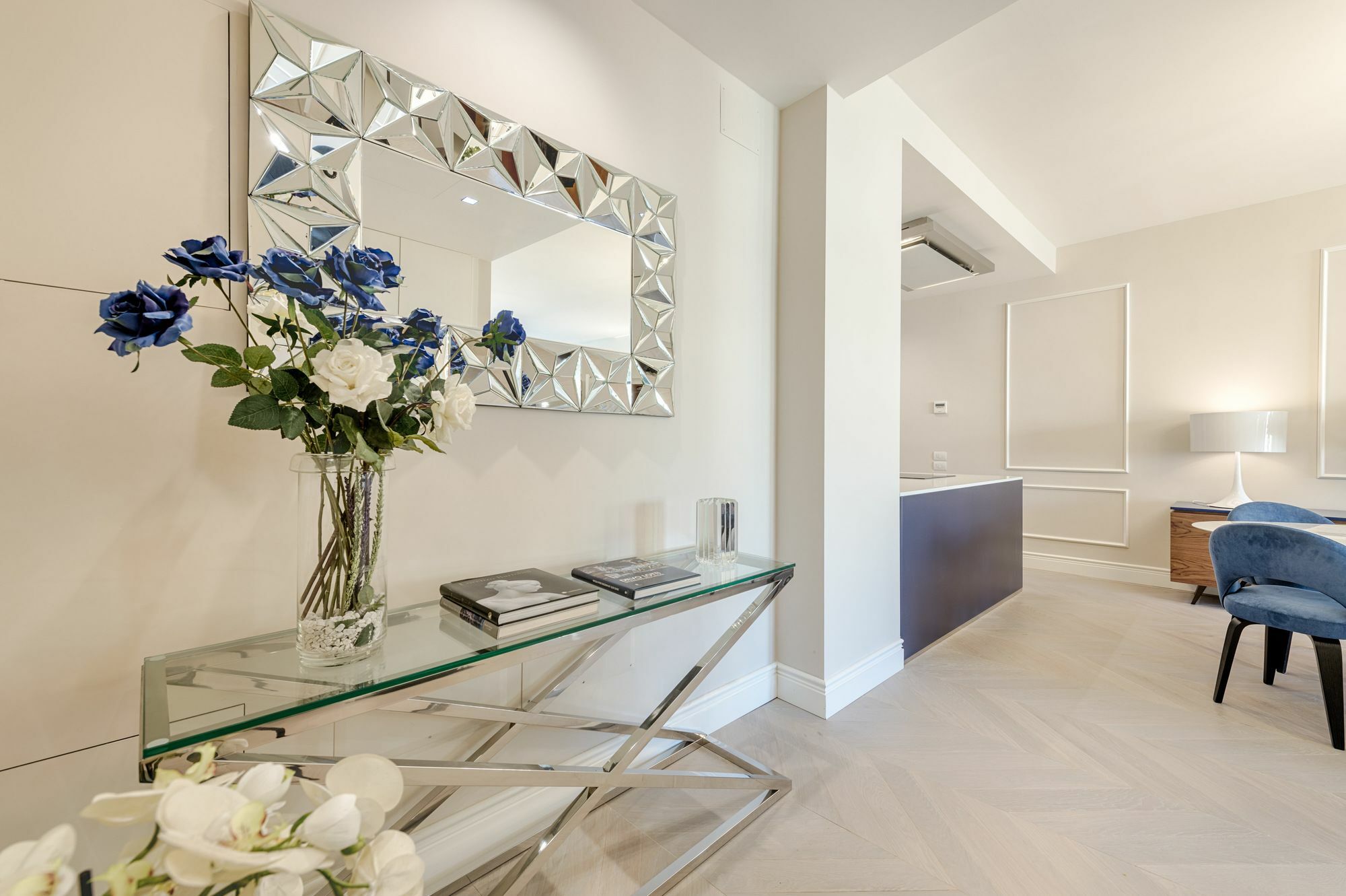 Luxury Blue River By Mmega Florencia